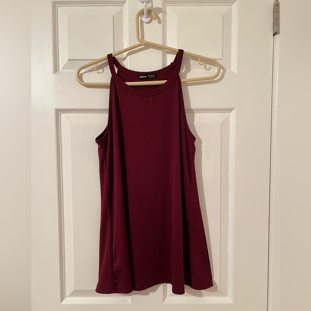 Solid Rib Knit Halter Top. Medium. Burgundy.